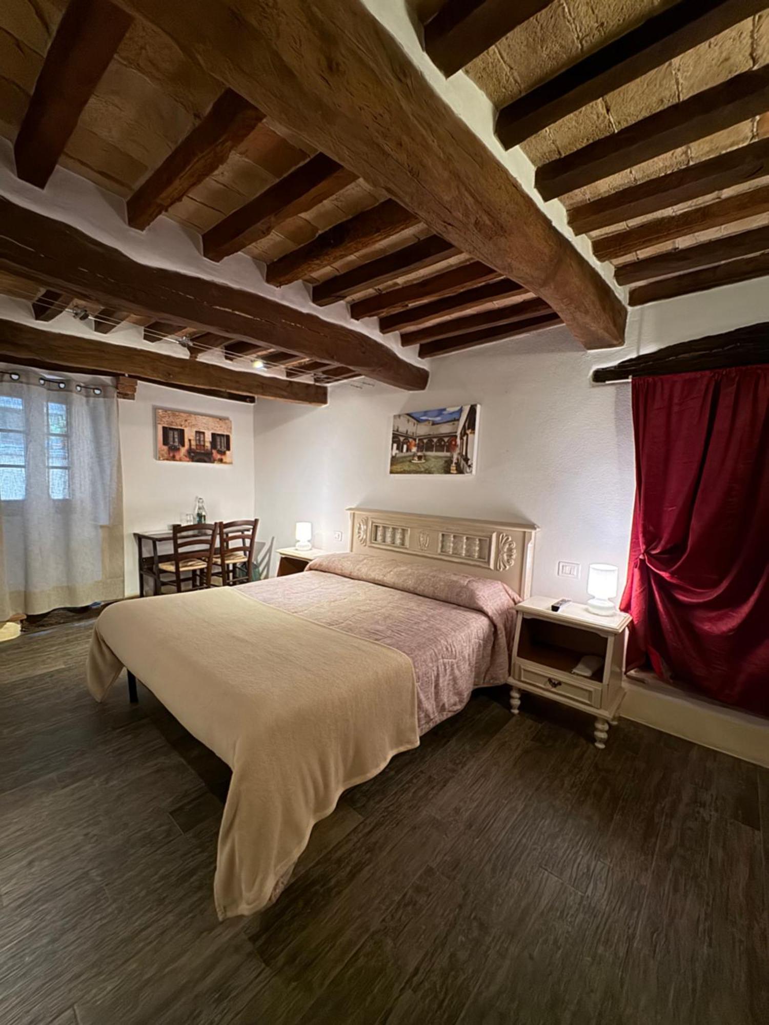 Camere La Carbonaia Pienza Buitenkant foto