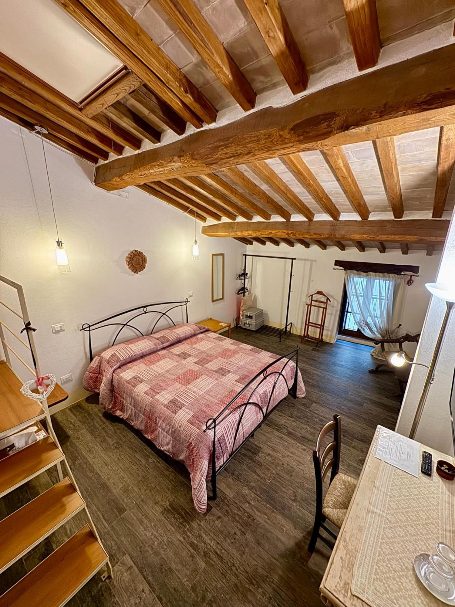 Camere La Carbonaia Pienza Buitenkant foto