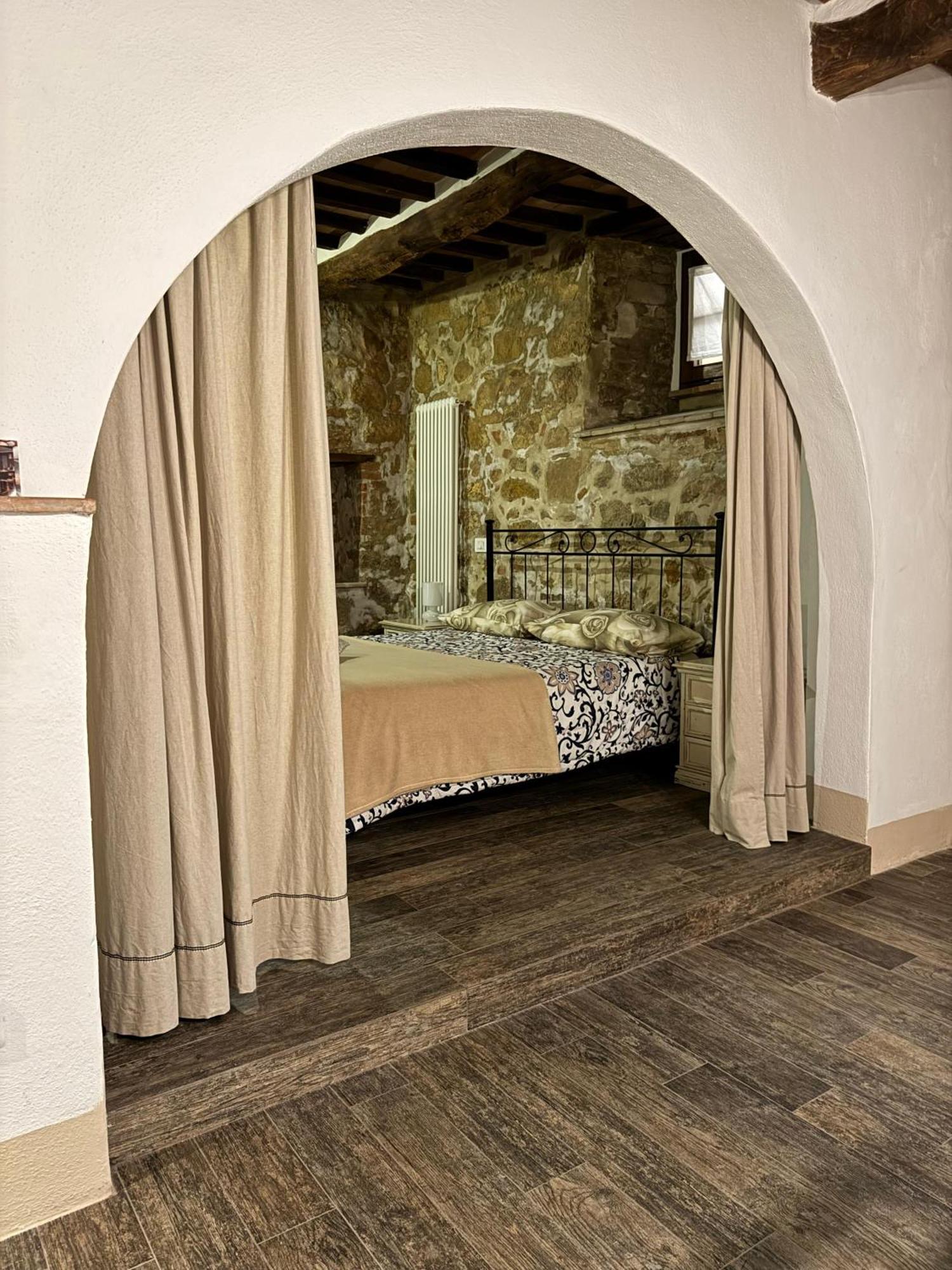 Camere La Carbonaia Pienza Buitenkant foto